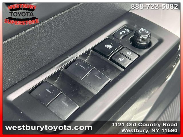 Used 2023 Toyota Sequoia Platinum AWD/4WD image 22