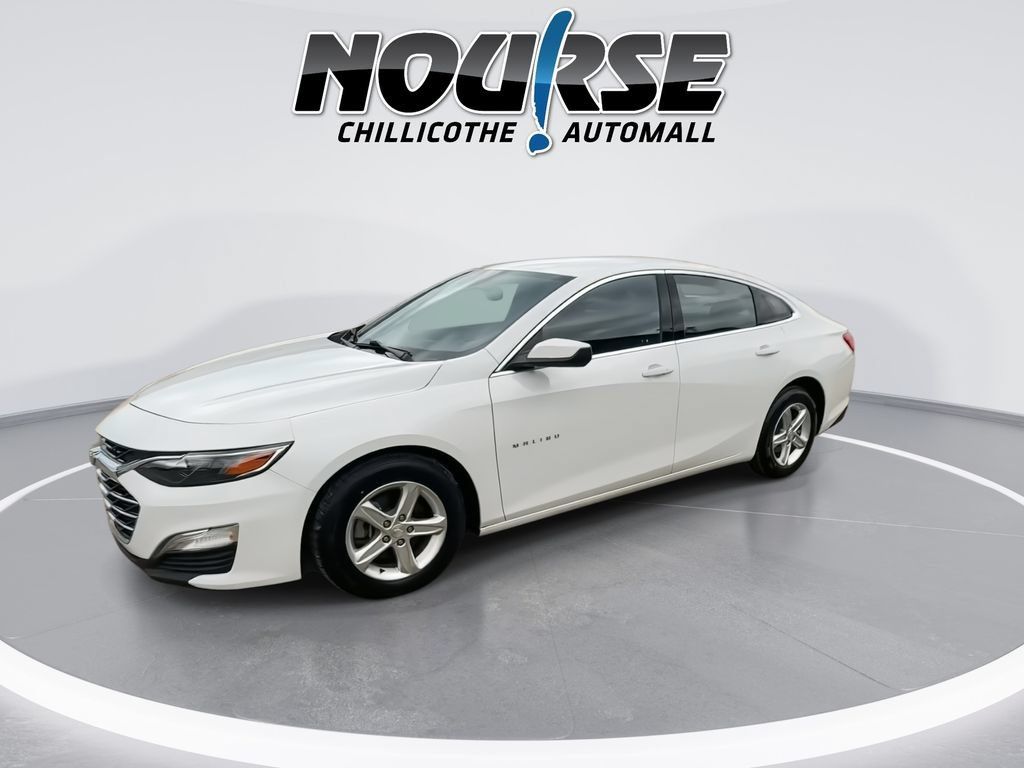 Used 2023 Chevrolet Malibu LS w/ Driver Confidence Package FWD image 4