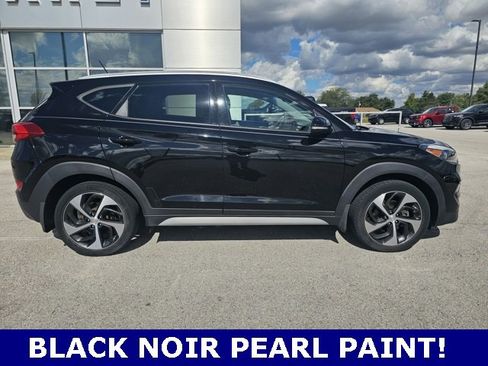 Used 2017 Hyundai Tucson Sport image 9