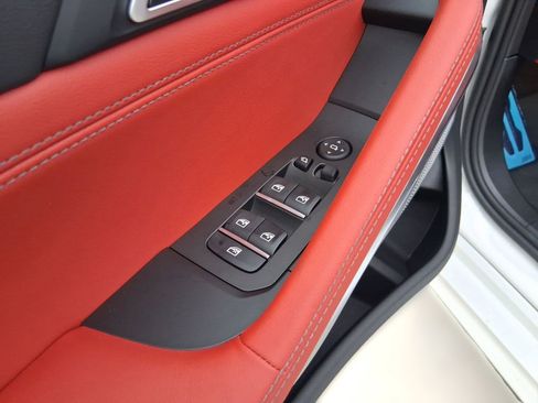 New 2026 BMW X6 M Competition w/ Executive Package image 22