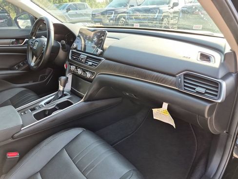 Used 2021 Honda Accord EX-L image 37