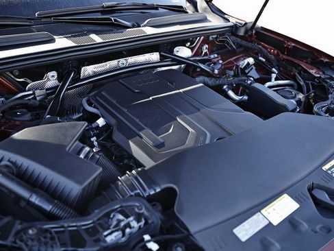 New 2025 Audi Q5 Prestige image 30