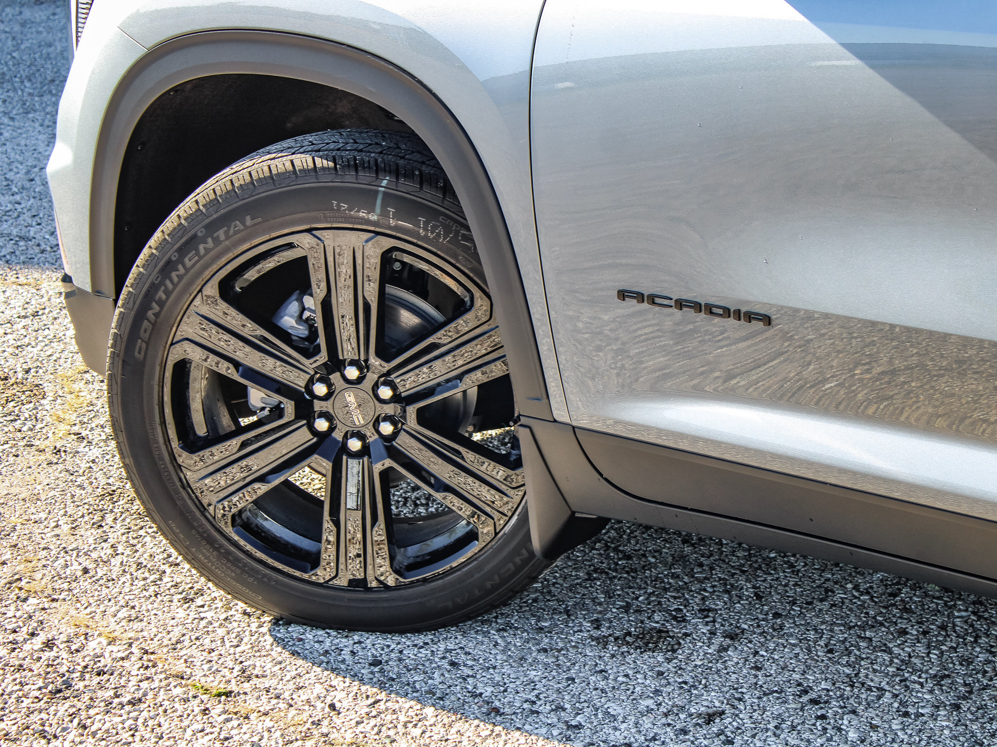 New 2027 GMC Acadia Elevation w/ Black Edition AWD/4WD image 13