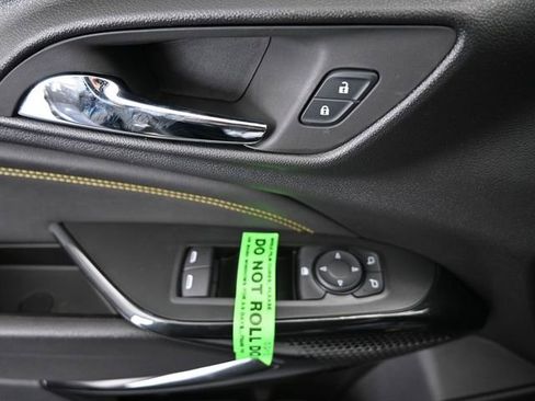 New 2026 Chevrolet Trax LT w/ Driver Confidence Package FWD image 31
