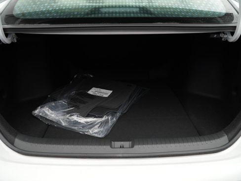 New 2026 Honda Accord LX image 8