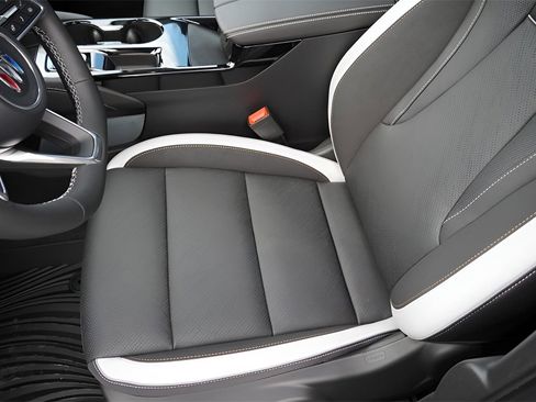 New 2026 Buick Envision Sport Touring image 9