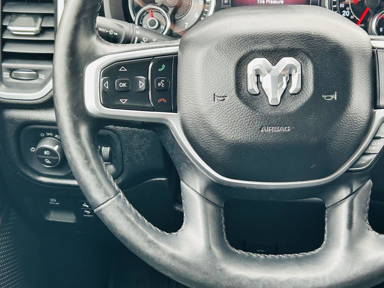 Used 2019 RAM 1500 Big Horn AWD/4WD image 15