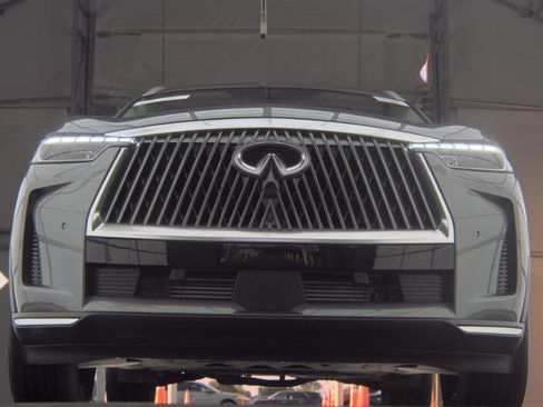 Used 2026 INFINITI QX60 Luxe w/ Cargo Package FWD image 3