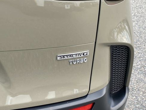 Used 2023 MAZDA CX-50 AWD 2.5 Turbo w/ Premium Pkg image 5