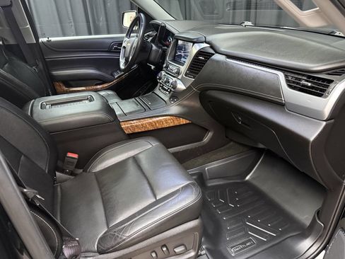 Used 2016 Chevrolet Suburban LTZ image 29