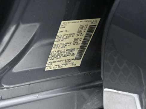 Used 2021 Nissan Titan Platinum Reserve w/ Moonroof Package image 43