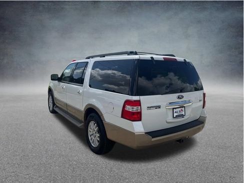 Used 2014 Ford Expedition EL XLT w/ Equipment Group 202A RWD image 8