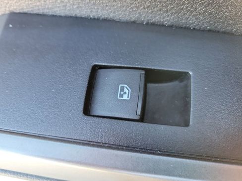 Used 2021 Toyota Tacoma SR5 w/ Trail Edition AWD/4WD image 14