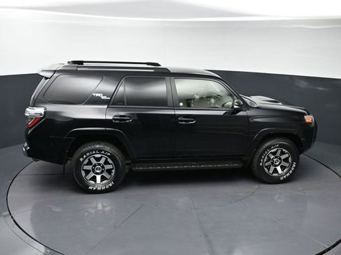 Used 2024 Toyota 4Runner TRD Off-Road Premium image 26