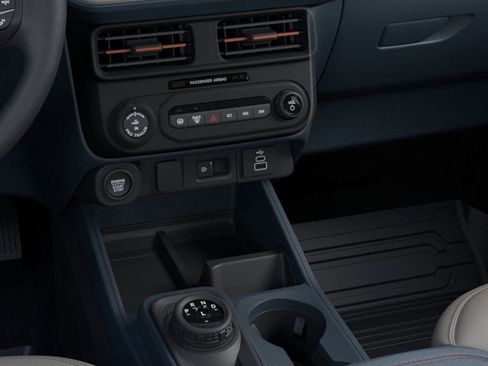 New 2026 Ford Maverick Lariat w/ 4K Tow Package image 16