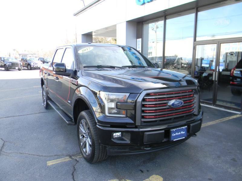 Used 2017 Ford F150 Lariat w/ Equipment Group 502A Luxury AWD/4WD image 2