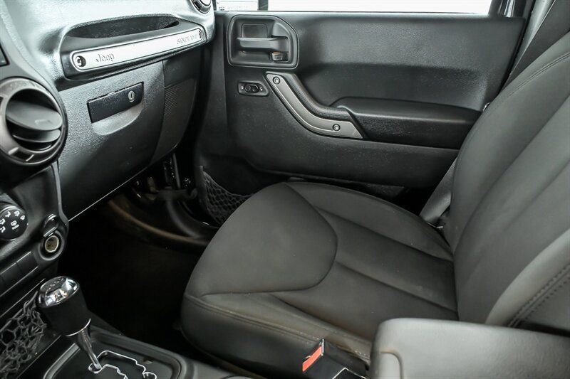 Used 2014 Jeep Wrangler Unlimited Sport w/ Quick Order Package 24S AWD/4WD image 28