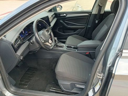 Used 2025 Volkswagen Jetta S FWD image 4