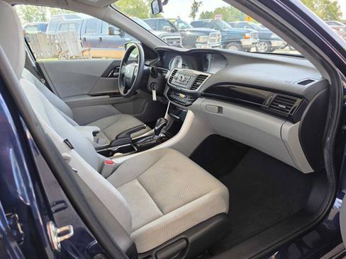 Used 2016 Honda Accord LX image 16