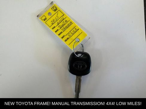 Used 2005 Toyota Tacoma 4x4 Access Cab image 26