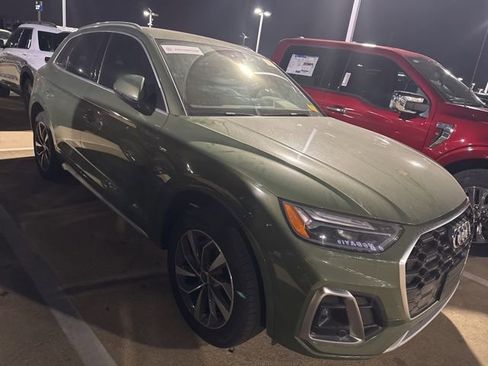 Used 2025 Audi Q5 2.0T Premium image 2