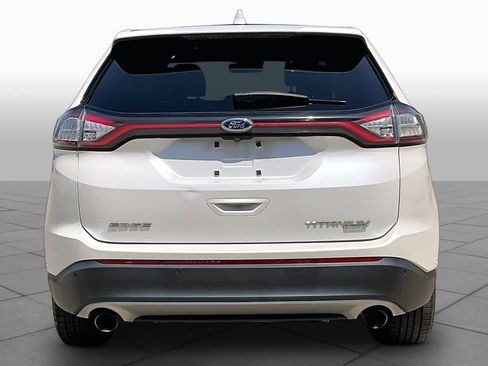 Used 2015 Ford Edge Titanium w/ Equipment Group 302A FWD image 5