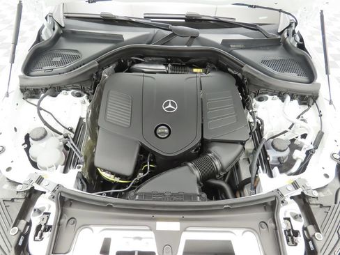 Certified 2026 Mercedes-Benz GLC 300 image 29