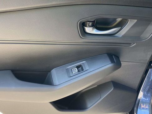 Certified 2025 Honda Accord SE image 12