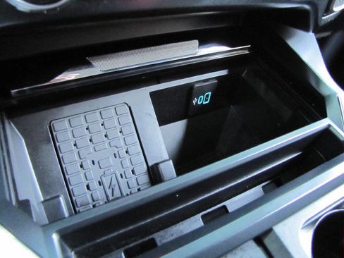 Used 2023 Ford F250 Lariat w/ Lariat Ultimate Package image 48