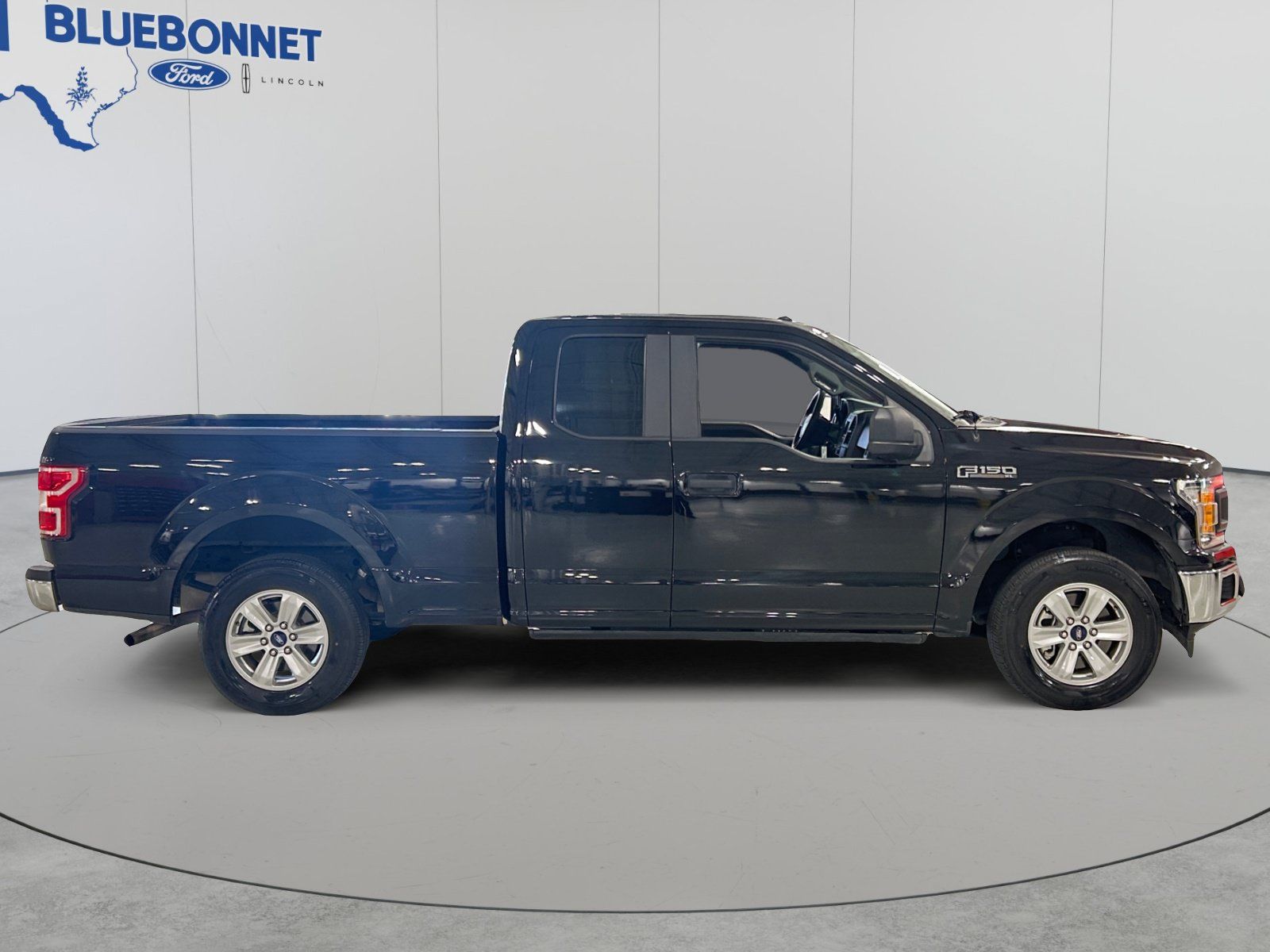Used 2019 Ford F150 XL w/ Equipment Group 101A Mid RWD image 4
