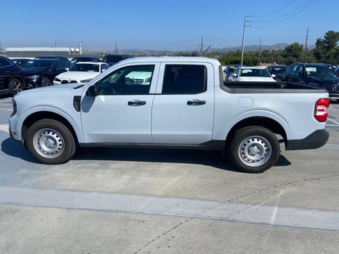 Used 2025 Ford Maverick XL w/ Equipment Group 102A AWD/4WD image 4