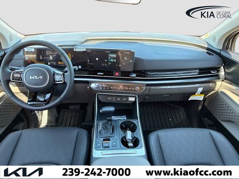 New 2026 Kia Carnival image 15