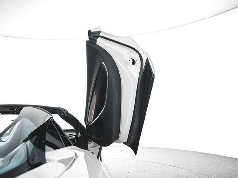 New 2025 McLaren Artura Spider image 38