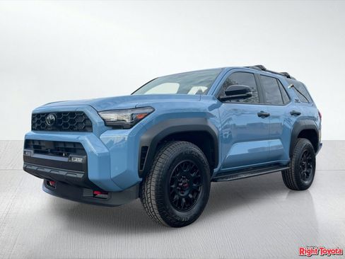 Certified 2026 Toyota 4Runner TRD Off-Road Premium AWD/4WD image 2