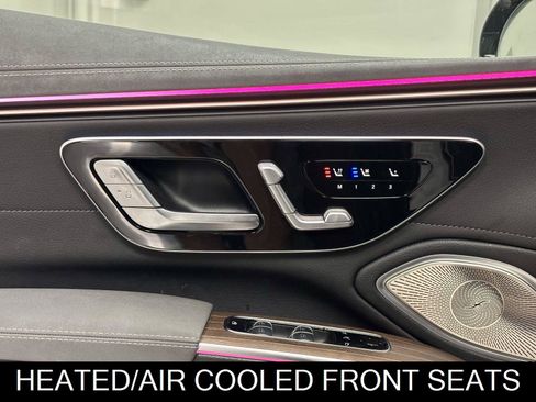 Used 2023 Mercedes-Benz EQS 580 4MATIC Sedan image 14