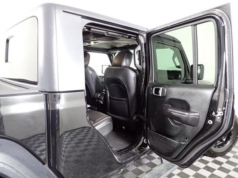 Used 2020 Jeep Gladiator Sport w/ Quick Order Package 24S AWD/4WD image 33