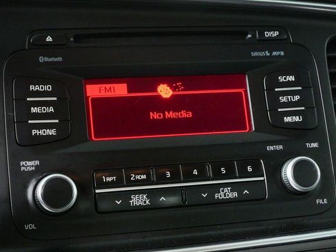 Used 2015 Kia Optima LX FWD image 15