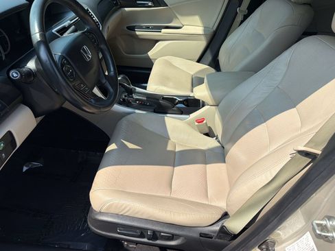 Used 2015 Honda Accord EX-L image 5