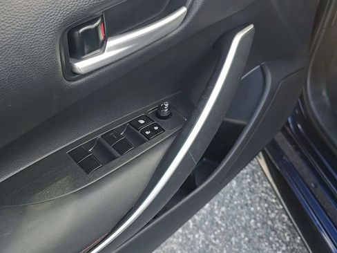 Used 2023 Toyota Corolla SE FWD image 9