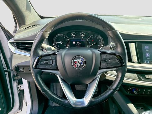 Used 2023 Buick Enclave Essence w/ Experience Buick Package FWD image 14