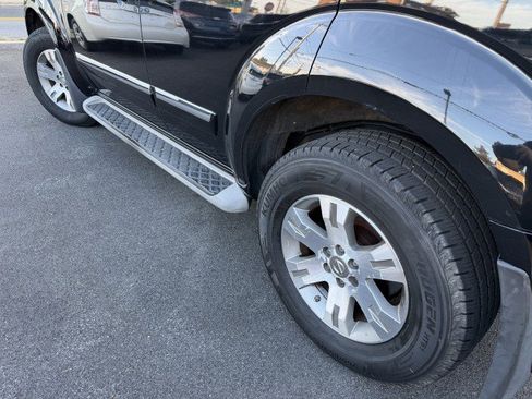 Used 2012 Nissan Pathfinder Silver AWD/4WD image 26
