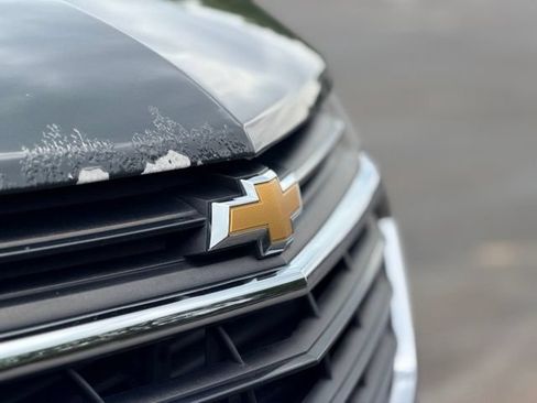 Used 2019 Chevrolet Equinox LT w/ Driver Convenience Package FWD image 31