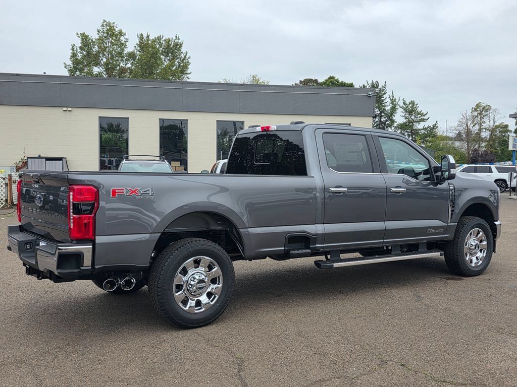 New 2026 Ford F350 Lariat w/ Chrome Package AWD/4WD image 28