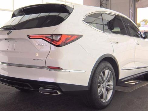 Used 2023 Acura MDX SH-AWD image 7
