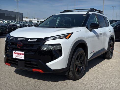 New 2026 Nissan Rogue SV w/ Rock Creek Premium Package AWD/4WD image 2