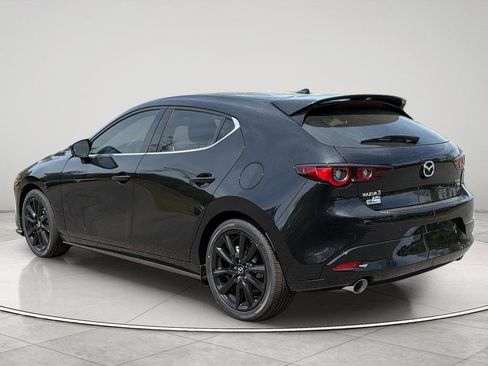 New 2026 MAZDA MAZDA3 Hatchback w/Premium Plus Pkg image 3