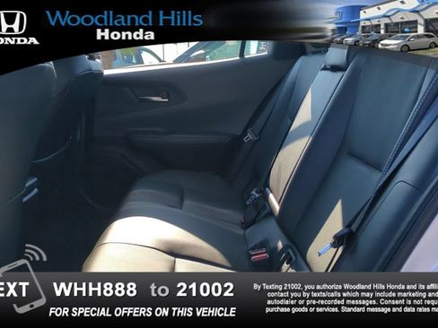 Used 2024 Toyota Prius XLE FWD image 21