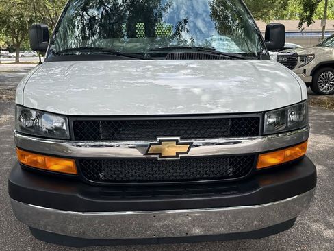 Used 2025 Chevrolet Express 2500 w/ Driver Convenience Package RWD image 11