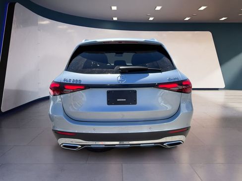 Used 2026 Mercedes-Benz GLC 300 4MATIC image 4