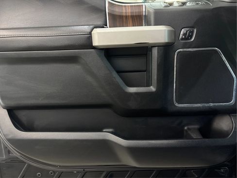 Used 2016 Ford F150 Lariat w/ Equipment Group 501A Mid AWD/4WD image 25
